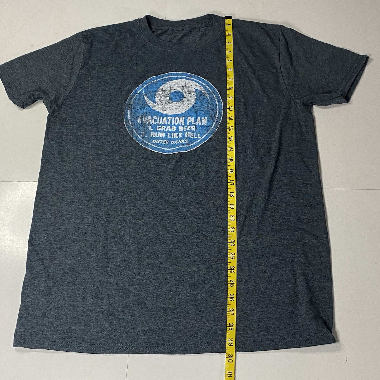 Outer Banks T Shirt Hurricane Funny Grab Beer Run! Adult Large L gallery