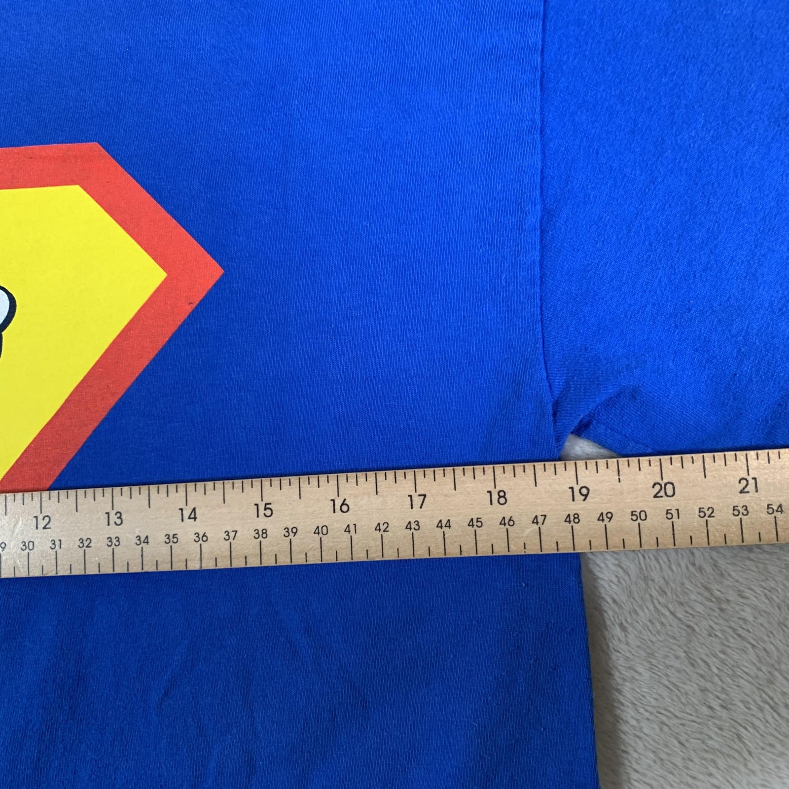 Buc-ee's Shirt Mens Medium Blue Superman Beaver Logo Saving World Ordinary Tee gallery