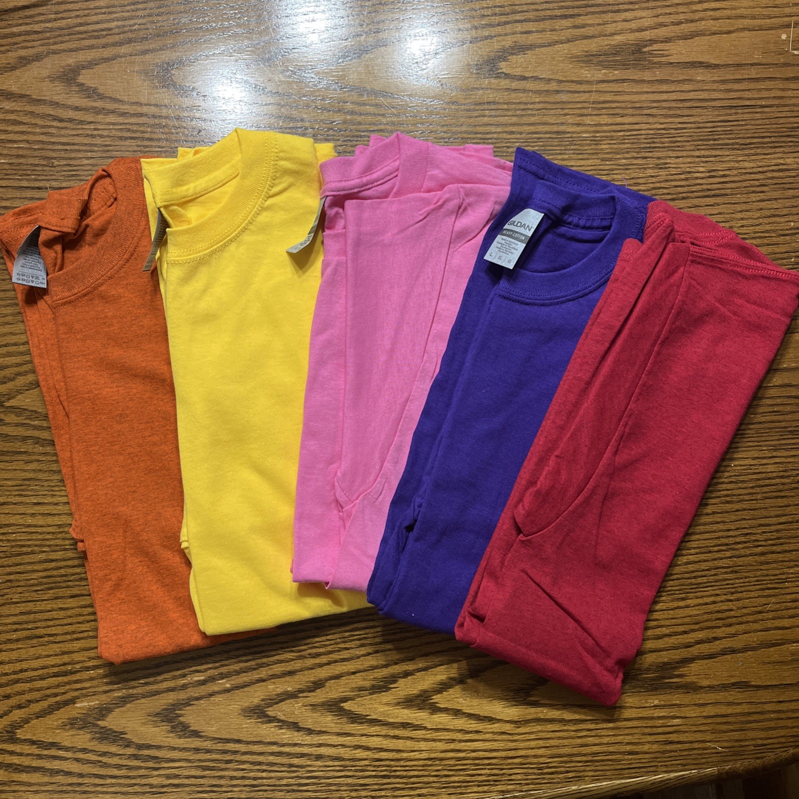 Gilden Heavy Cotton T-shirts Multicolors Size Large No Pocket Set Of Five gallery