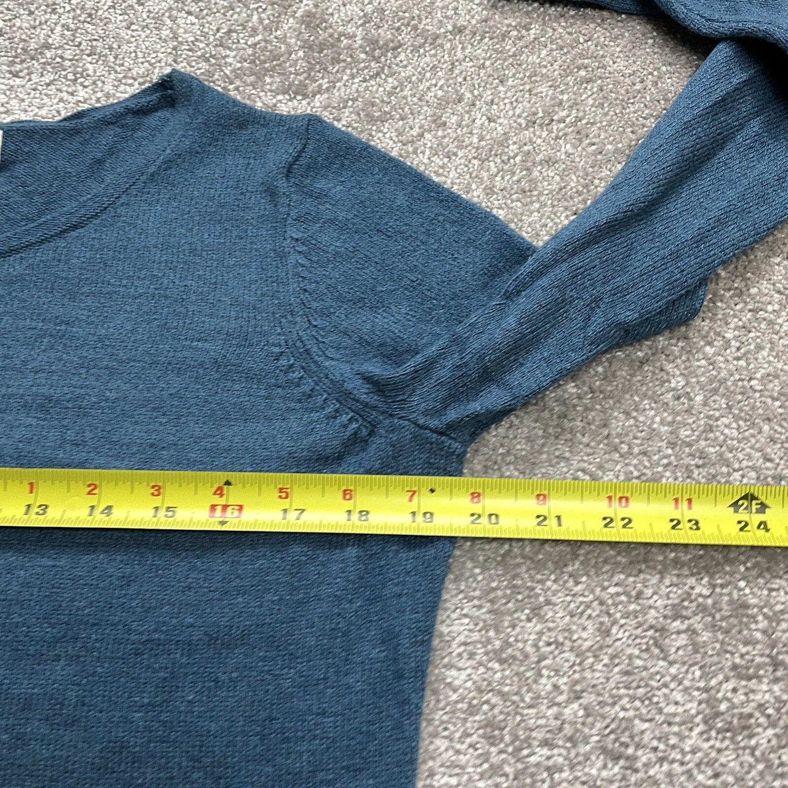 Old Navy Sweater Shirt Mens Large Jade Blue Pullover Long Sleeve Soft Adult Tee gallery