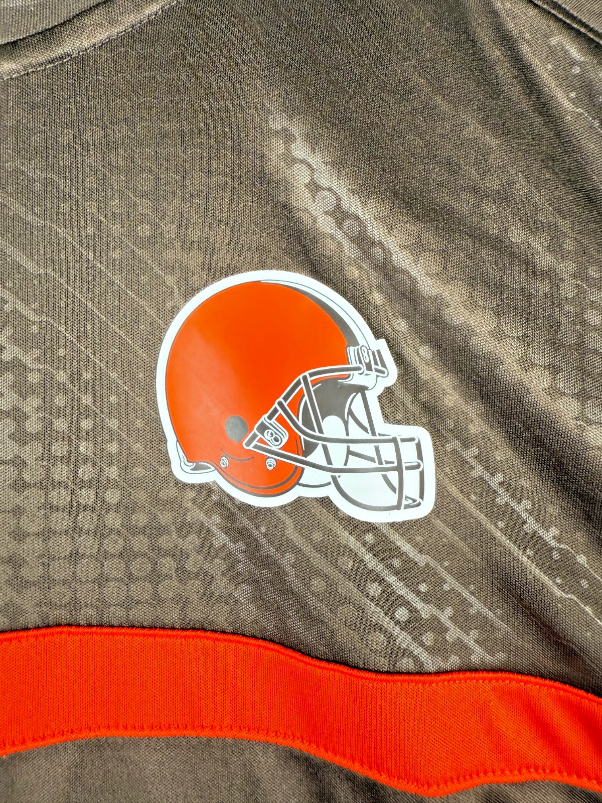 Size 2XL - Cleveland Browns Lightweight Quarter-Zip Crewneck Long Sleeve Shirt gallery