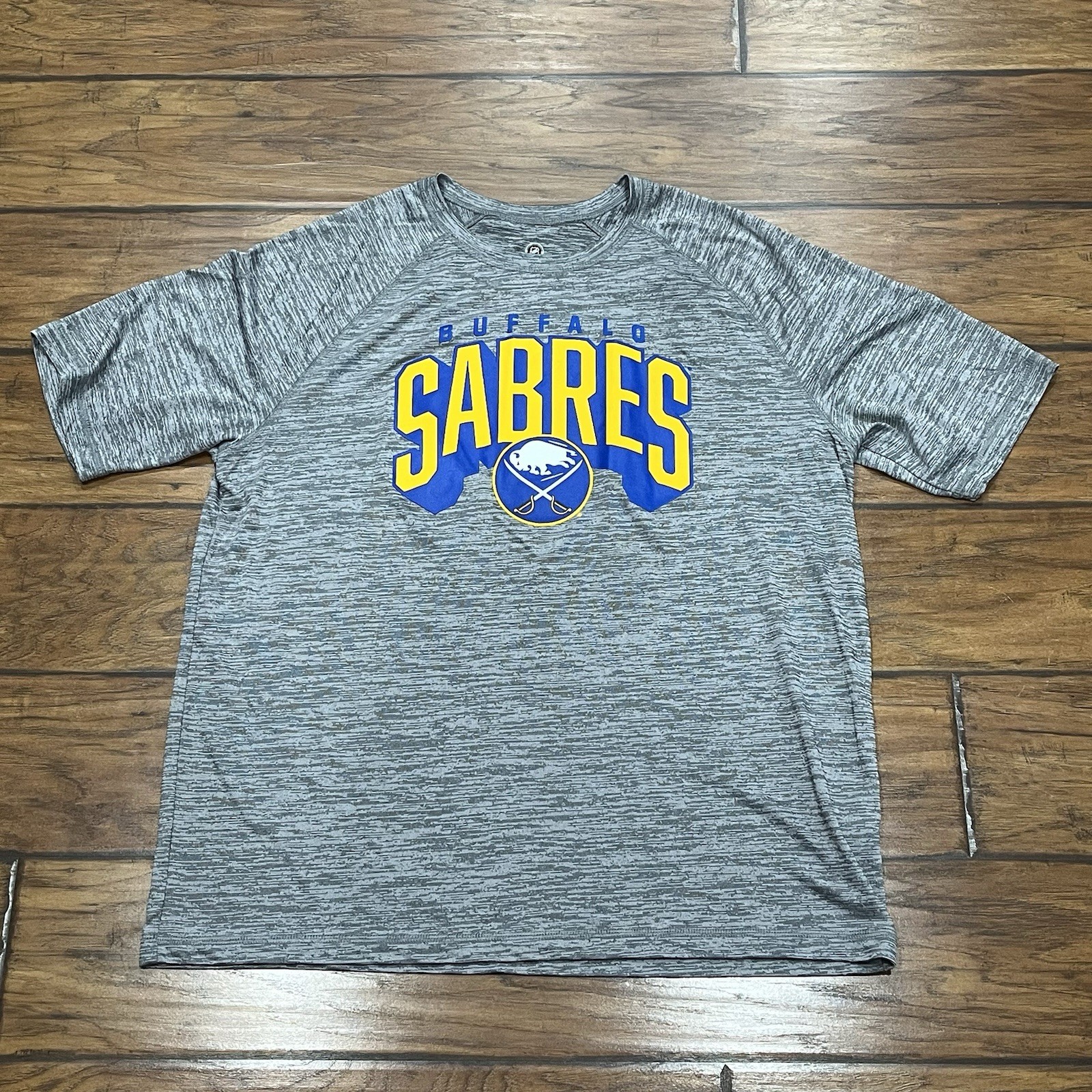 Buffalo Sabres Shirt Mens XL Performance Stretch T-Shirt Short Sleeve NHL Hockey gallery