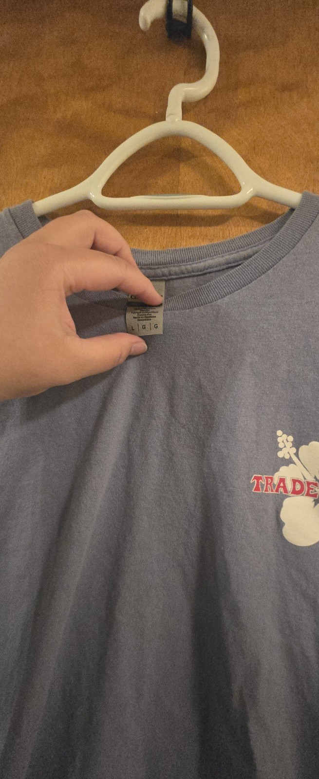 Trader Joe's Periwinkle Cotton T-Shirt Hibiscus Graphic Logo Size L gallery