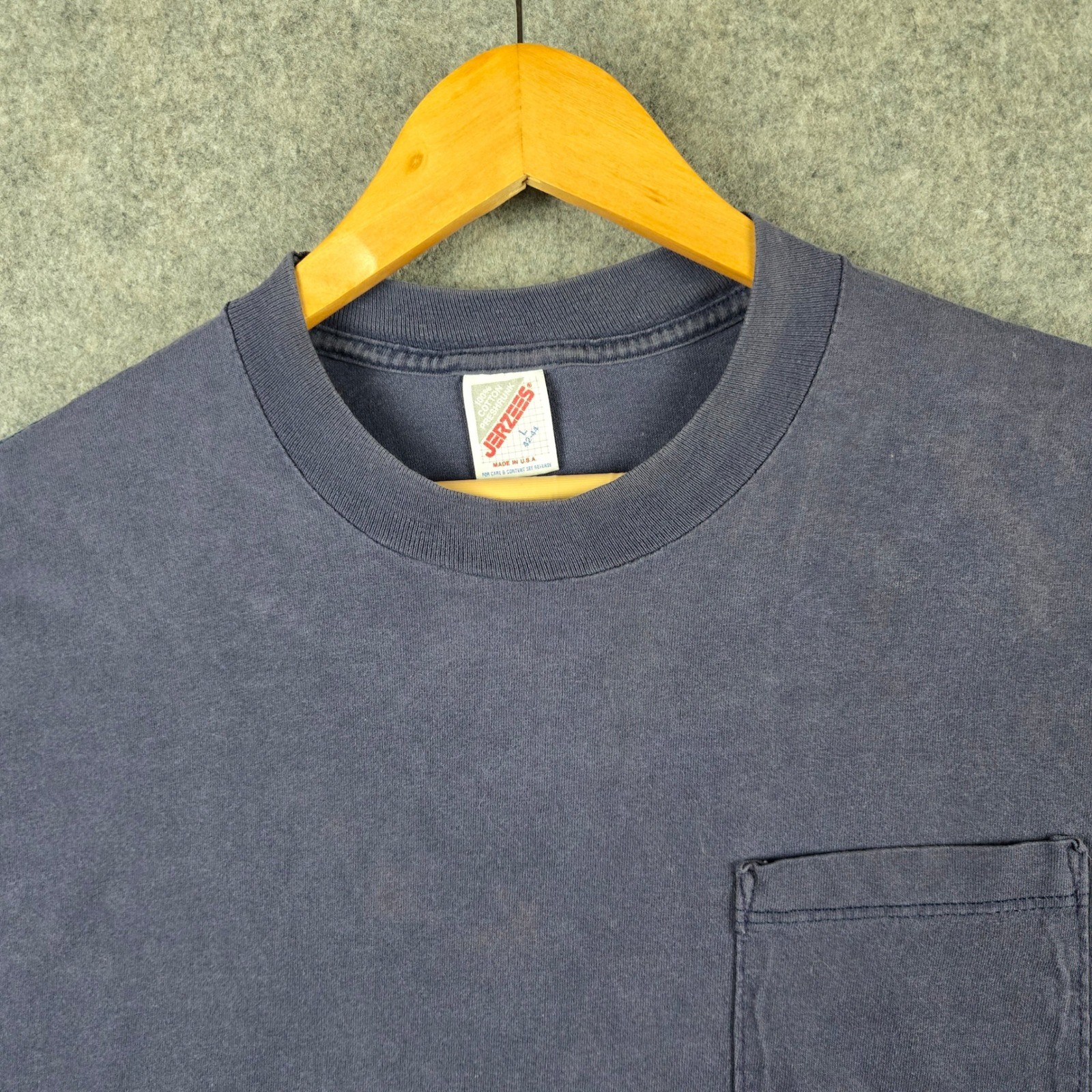 Vintage Pocket T-Shirt Mens Large Navy Blue Blank Distressed Faded 90s USA Made gallery