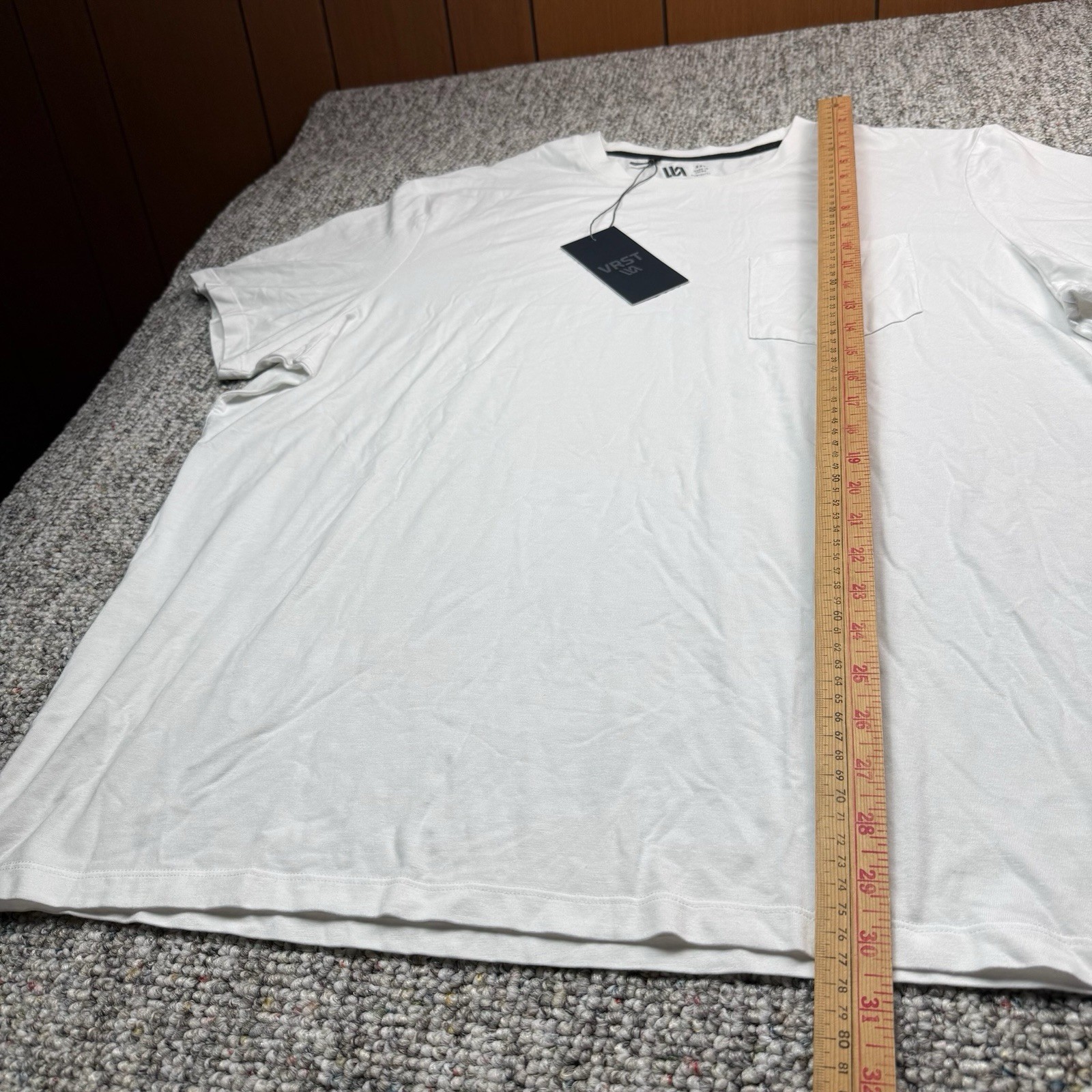 VRST Shirt Mens XXL Essential Pocket Tee Short Sleeve White NWT gallery