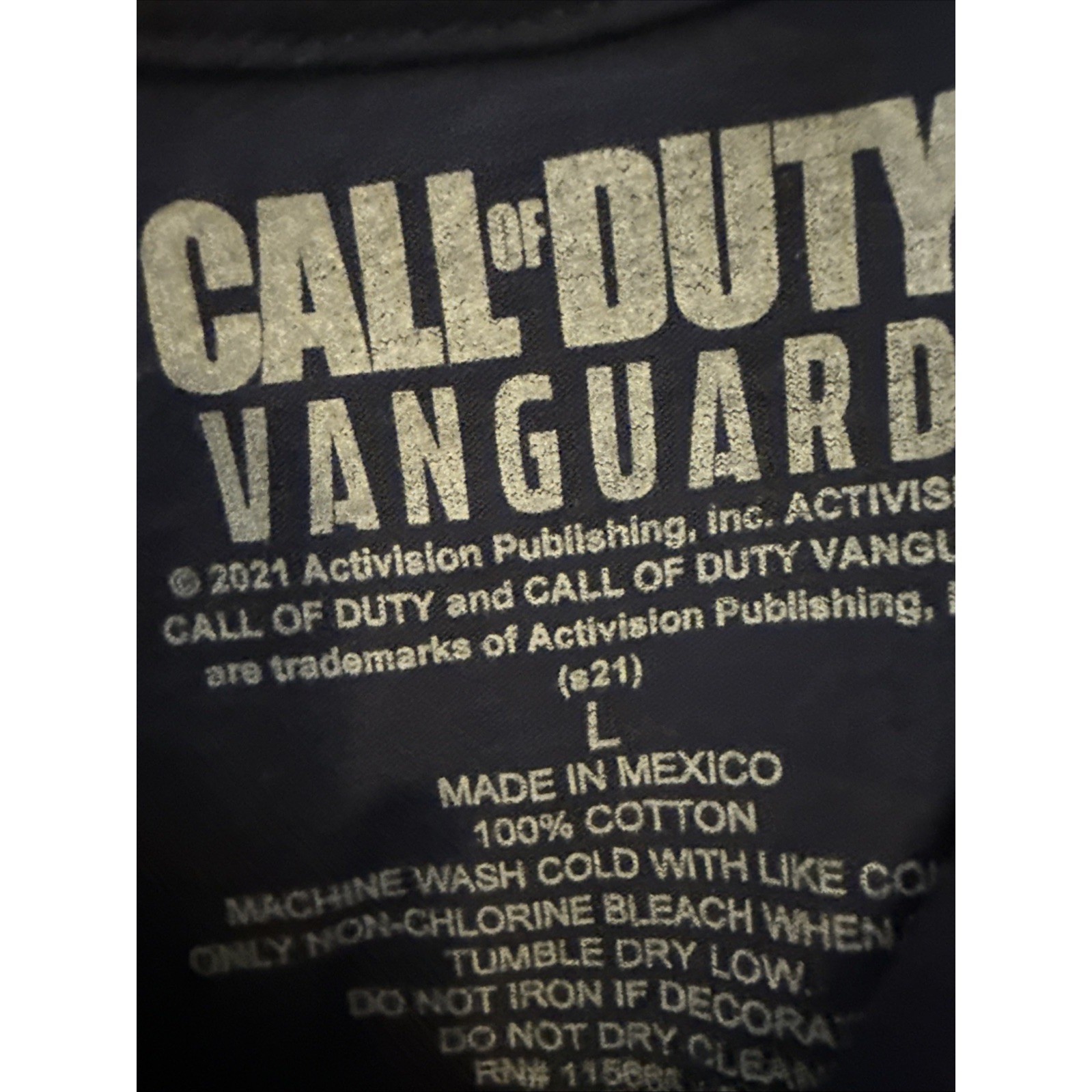 NWT Call Of Duty Vanguard T-Shirt Men's Large Navy Blue Gaming Graphic Tee Stud gallery