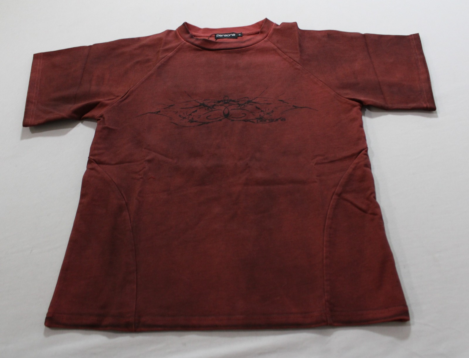 Persona Unisex Adult's Short Sleeve Graphic T-Shirt WR4 Burgundy Small NWT gallery