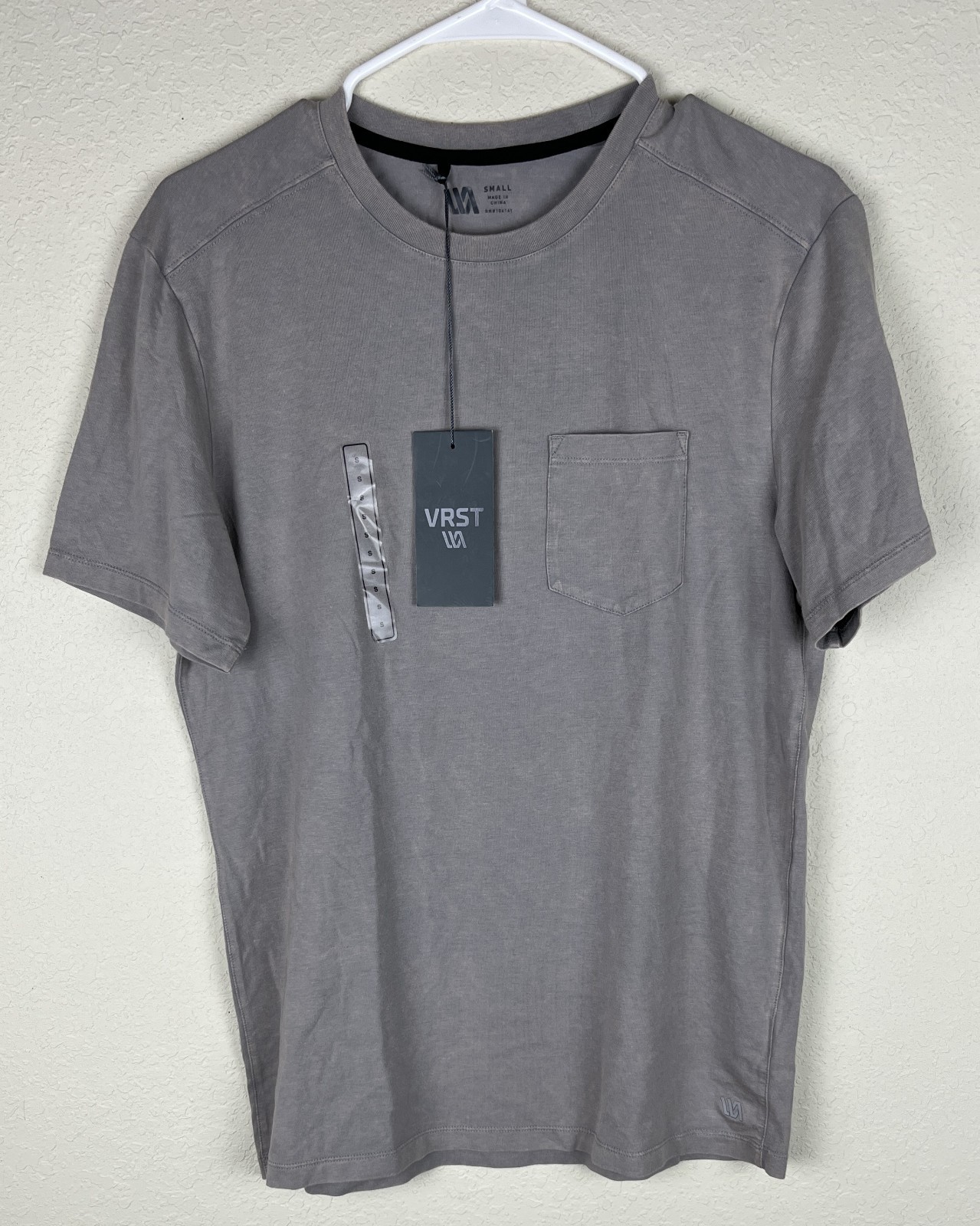VRST Mens Pocket Tee Wash Four Way Stretch Gray size Small