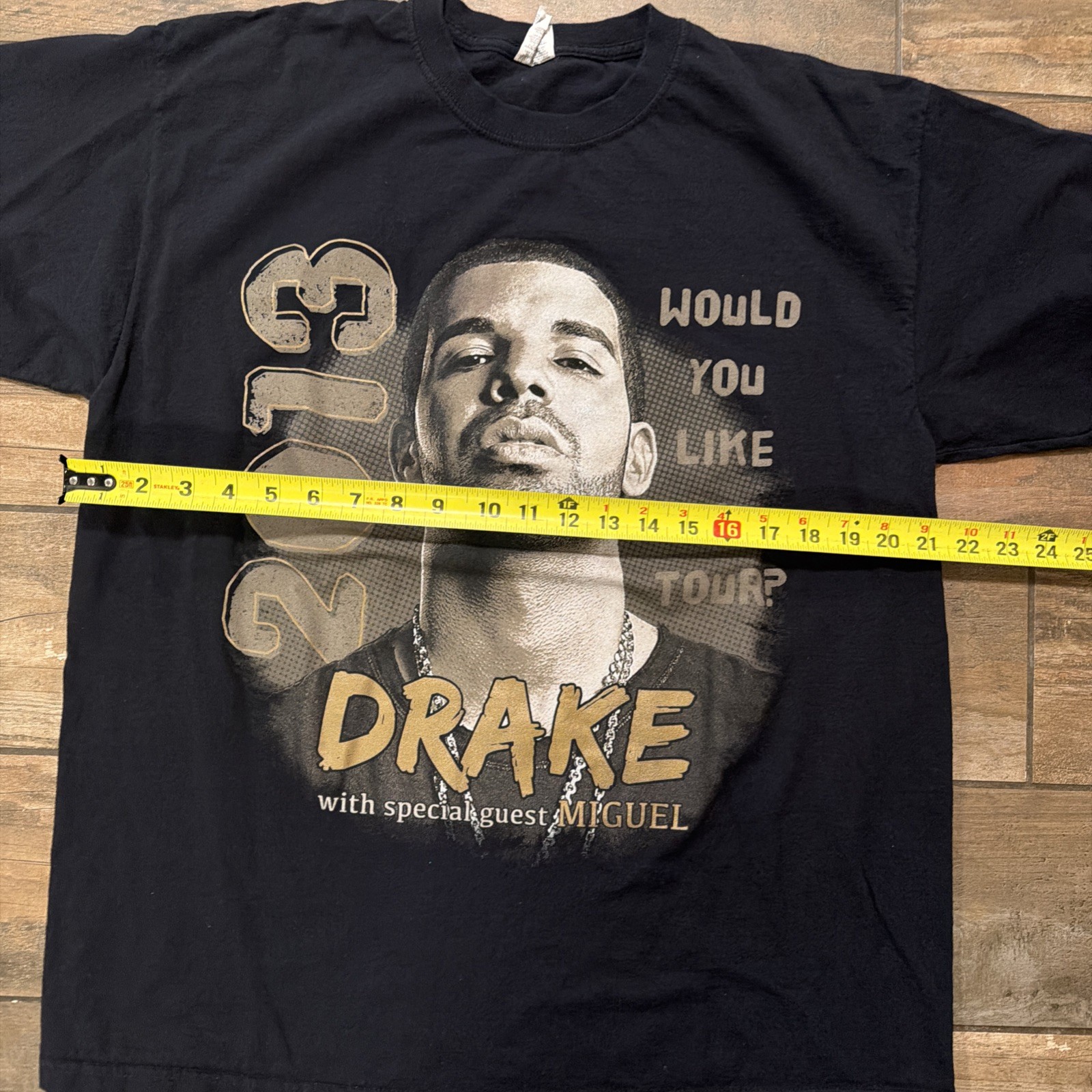 Drake Shirt Would You Like a Tour 2013 Ft Miguel Graphic Concert Tee Size XL gallery