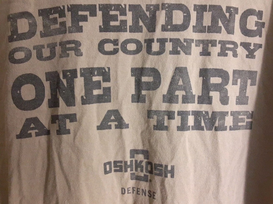 Oshkosh Defense 3XL Large Desert Sand Pre-owned T Shirt good Condition gallery