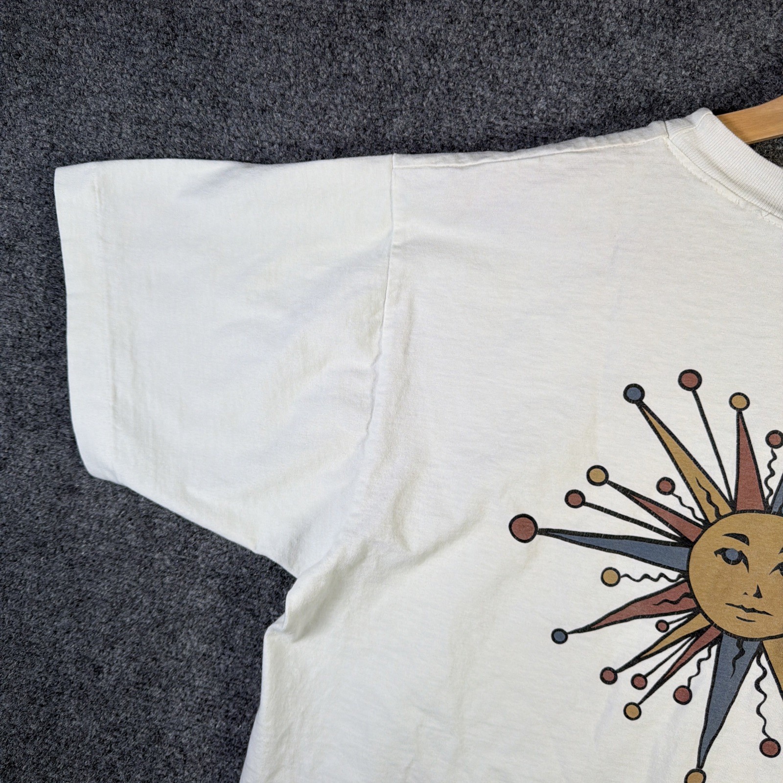 Vintage Mossimo Shirt Mens Medium White 90s Stussy Sun Abstract Art Skate Surf gallery