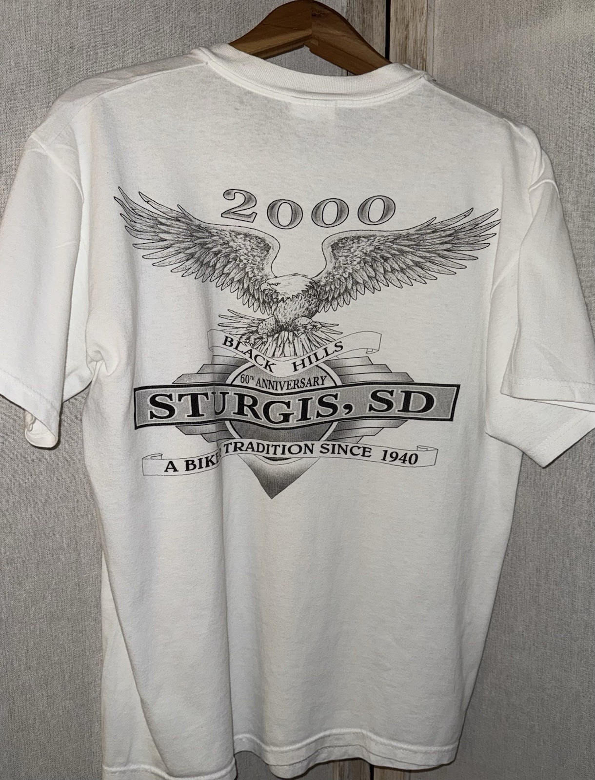 Y2K 2000 Medium Sturgis Black Hills Rally T-Shirt SD Eagle Biker Harley VGC gallery