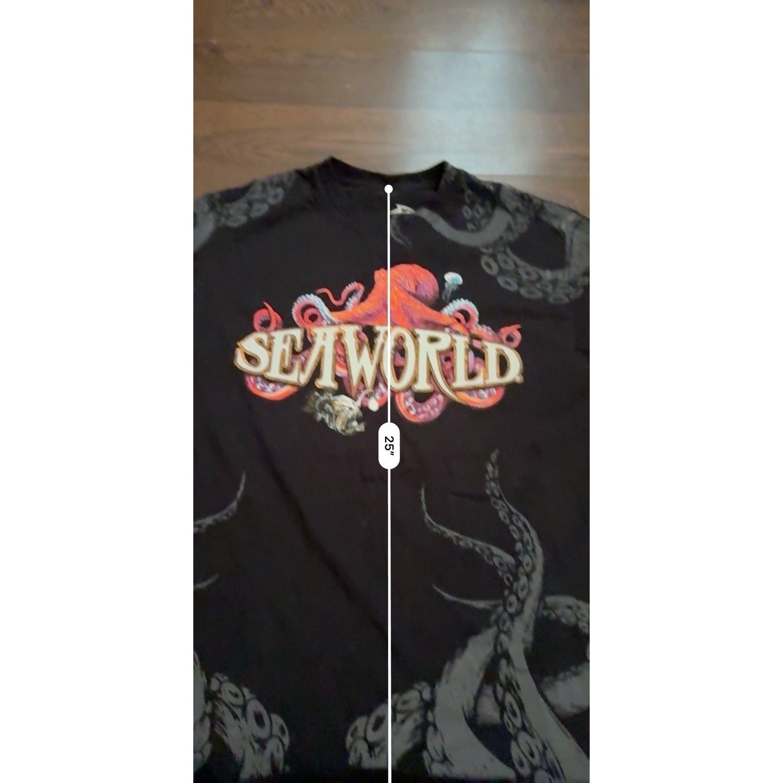 SeaWorld T Shirt Medium Octopus Angler Fish Marine Life Octopus Watermark Sz M gallery