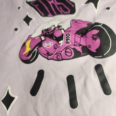FIRST ROW Art & Design Department Lavender Embroidered / Graphic T-shirt Sz LG