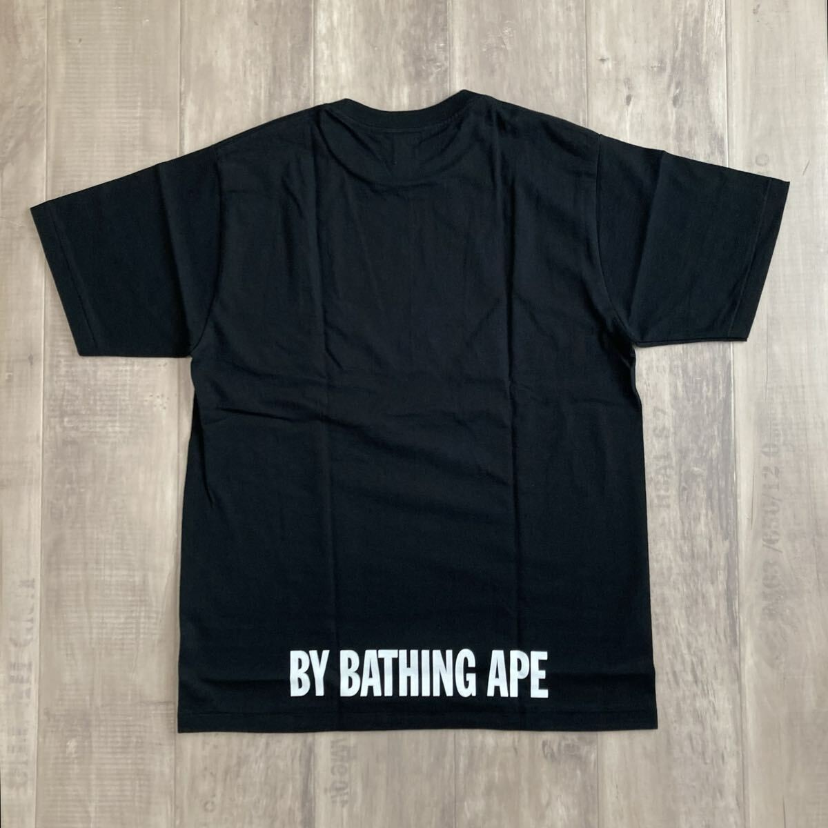 Aoyama Exclusive One Piece × BAPE CAMO Shanks T-shirt A Bathing Ape Size M gallery