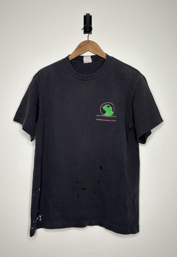 Vtg 90s Bullfrog Amphibious Formula Sunblock Shark Hunt Distressed Tshirt Size L
