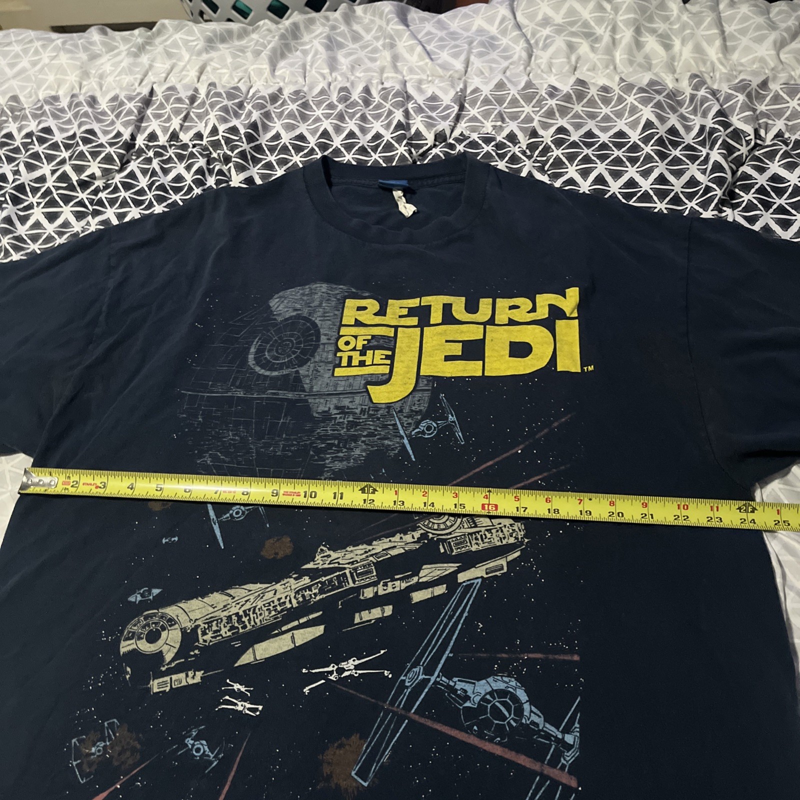 Vintage Y2K Star Wars Return Of The Jedi T-Shirt Death Star Millennium Falcon 2X gallery