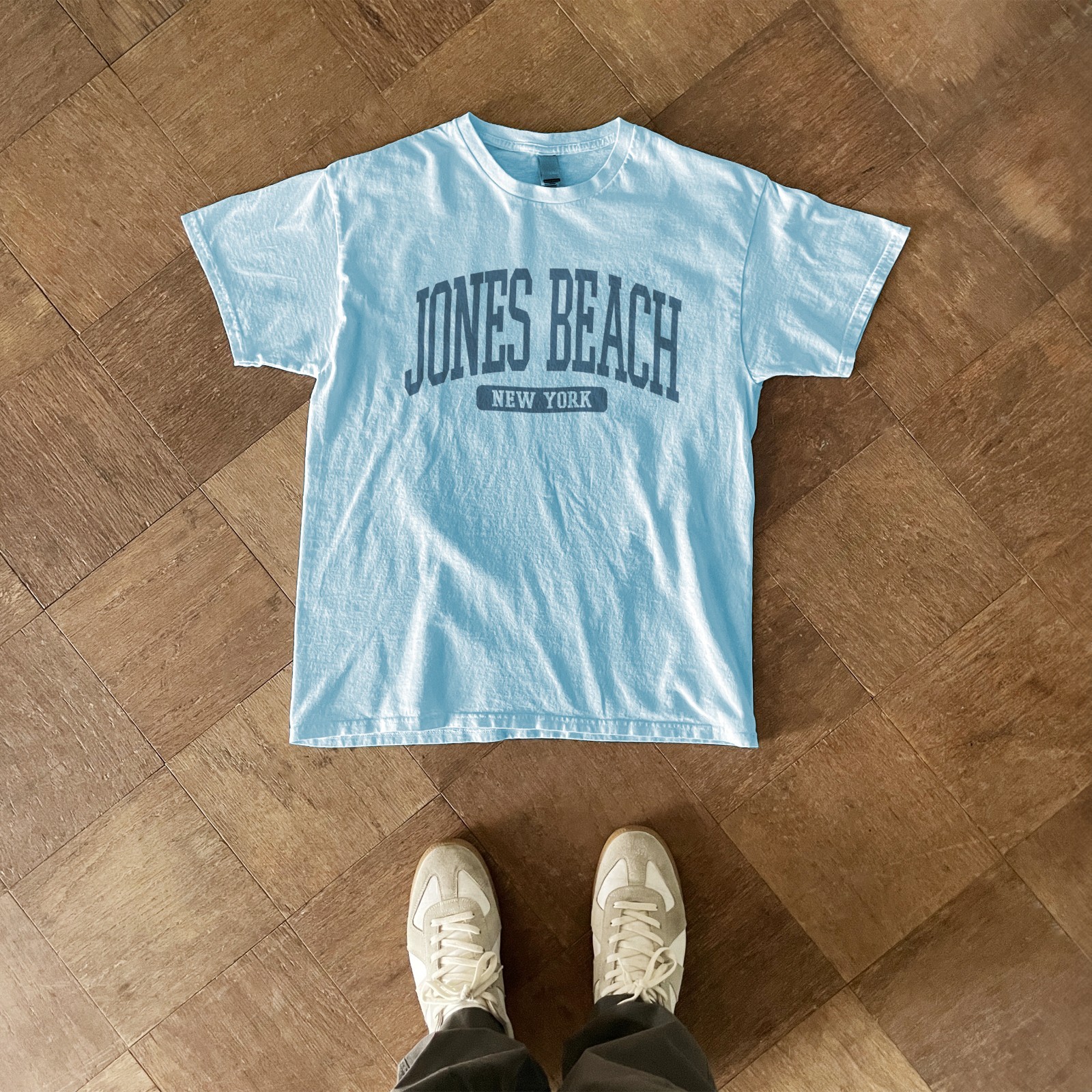 Jones Beach New York Souvenir Simple Summer Aesthetic T-Shirt Light Blue gallery