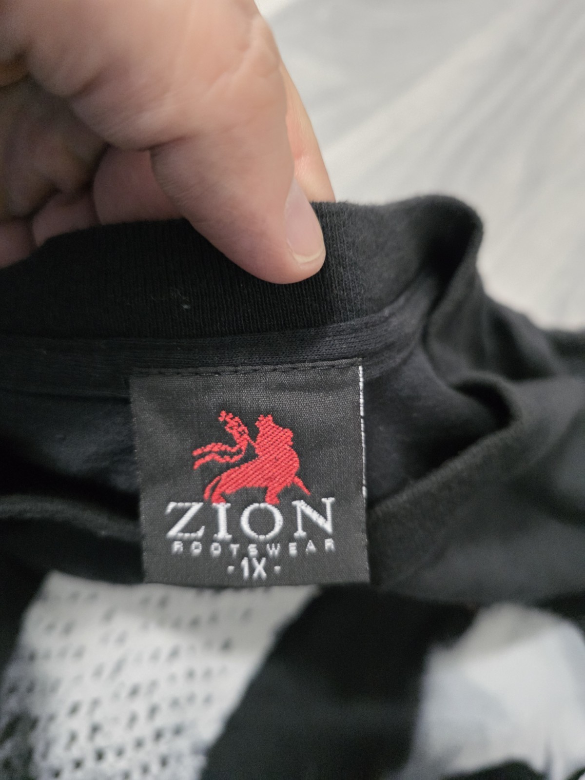 Vtg Bob Marley Black Zion Rootswear Natty Dread 2004 Y2K T-Shirt XL gallery