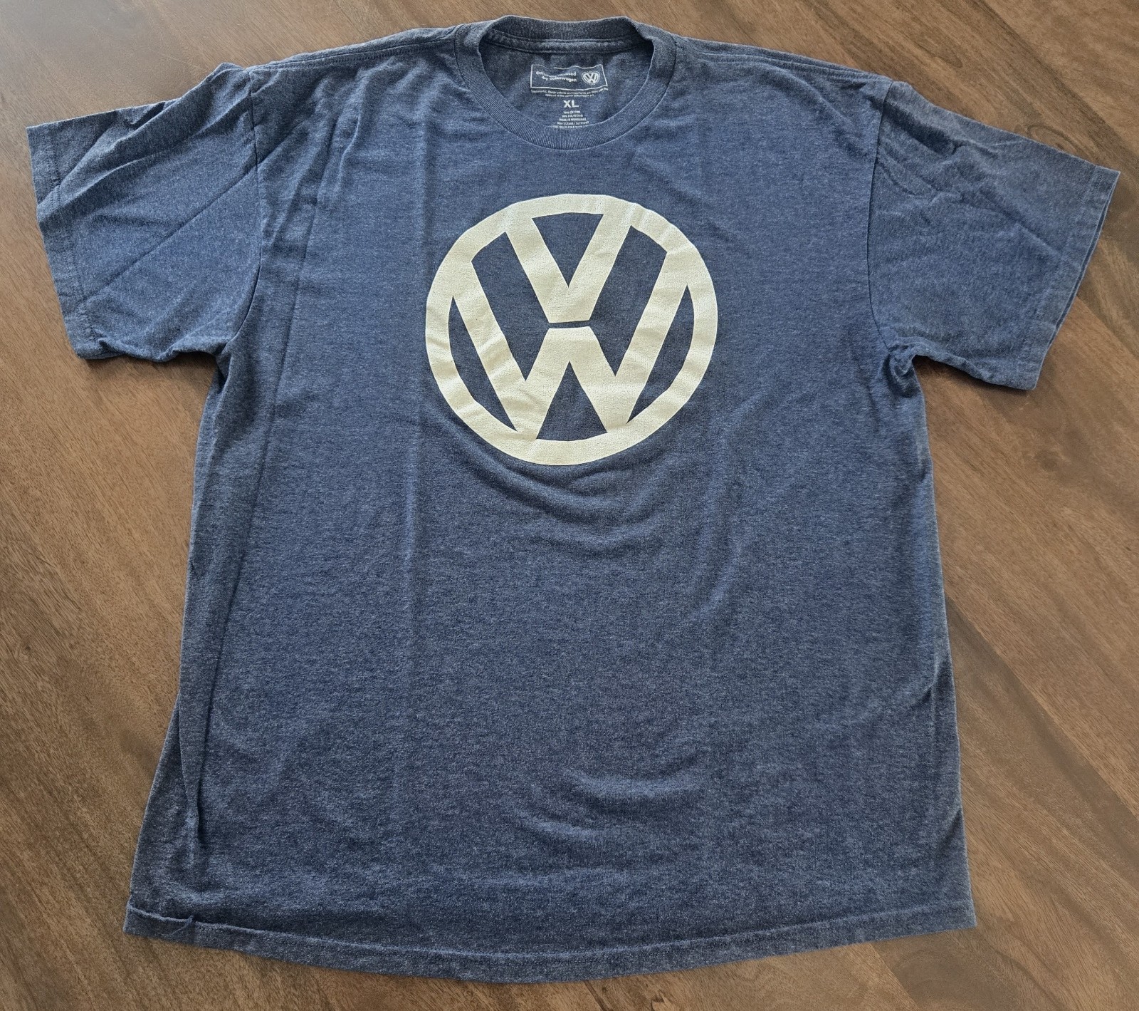 Officially Licensed Volkswagen Emblem Graphic Unisex T-Shirt – XL Heather Navy