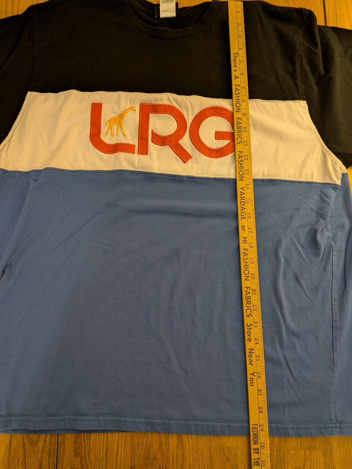 LRG Men’s 3XL Black White Blue Colorblock Logo Crew Neck Short Sleeve Tee gallery