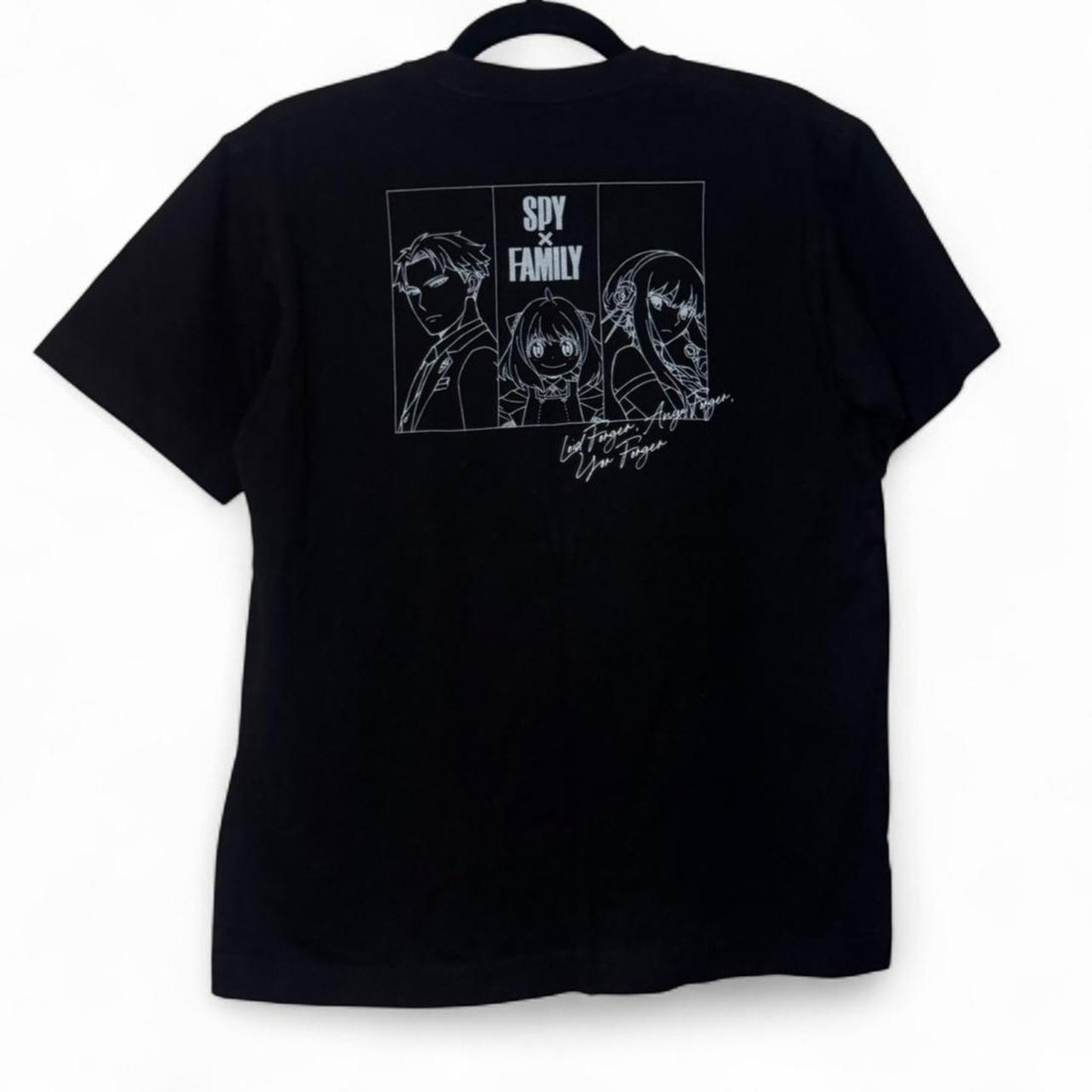UNIQLO x UT Collection Archive SPYxFAMILY Anime Black Graphic T-Shirt — SMALL gallery