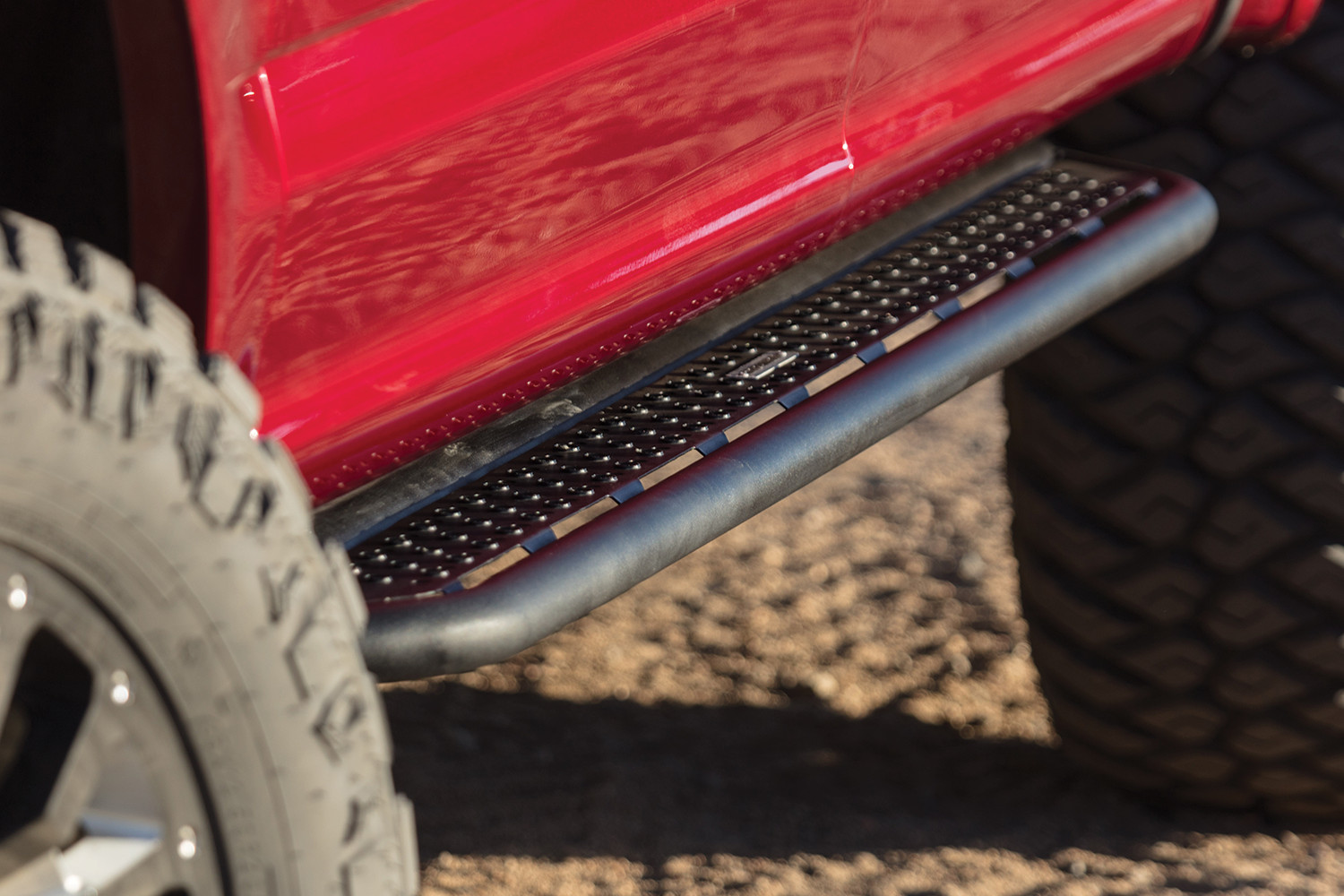 Go Rhino D64234T Dominator Xtreme D6 Side Steps with Rocker Panel Bracket Kit