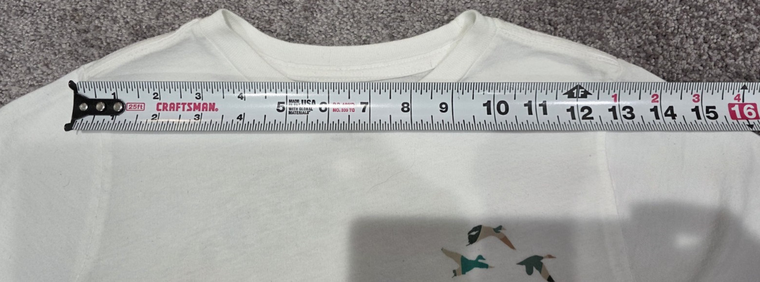 Lot of 5 Boys T shirts - 3 Quick Silver, 1 Great White Dive Co., 1 Crown & Ivy-S gallery