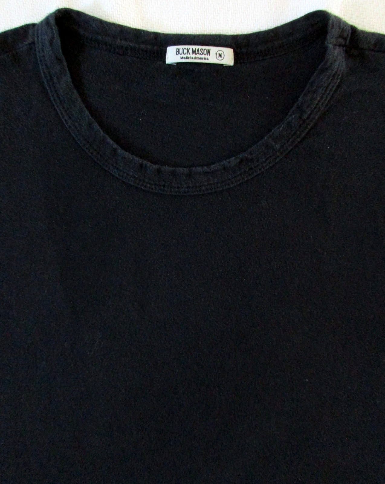 Buck Mason T Shirt Mens M Medium Scoop Neck Curved Hem Preppy Smart Casual Black gallery