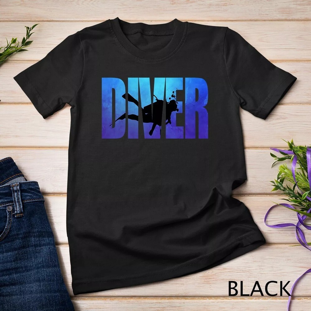 2026/DIVER Love Scuba Reef Diving Snorkeling Vintage Men Women Unisex T-Shirt