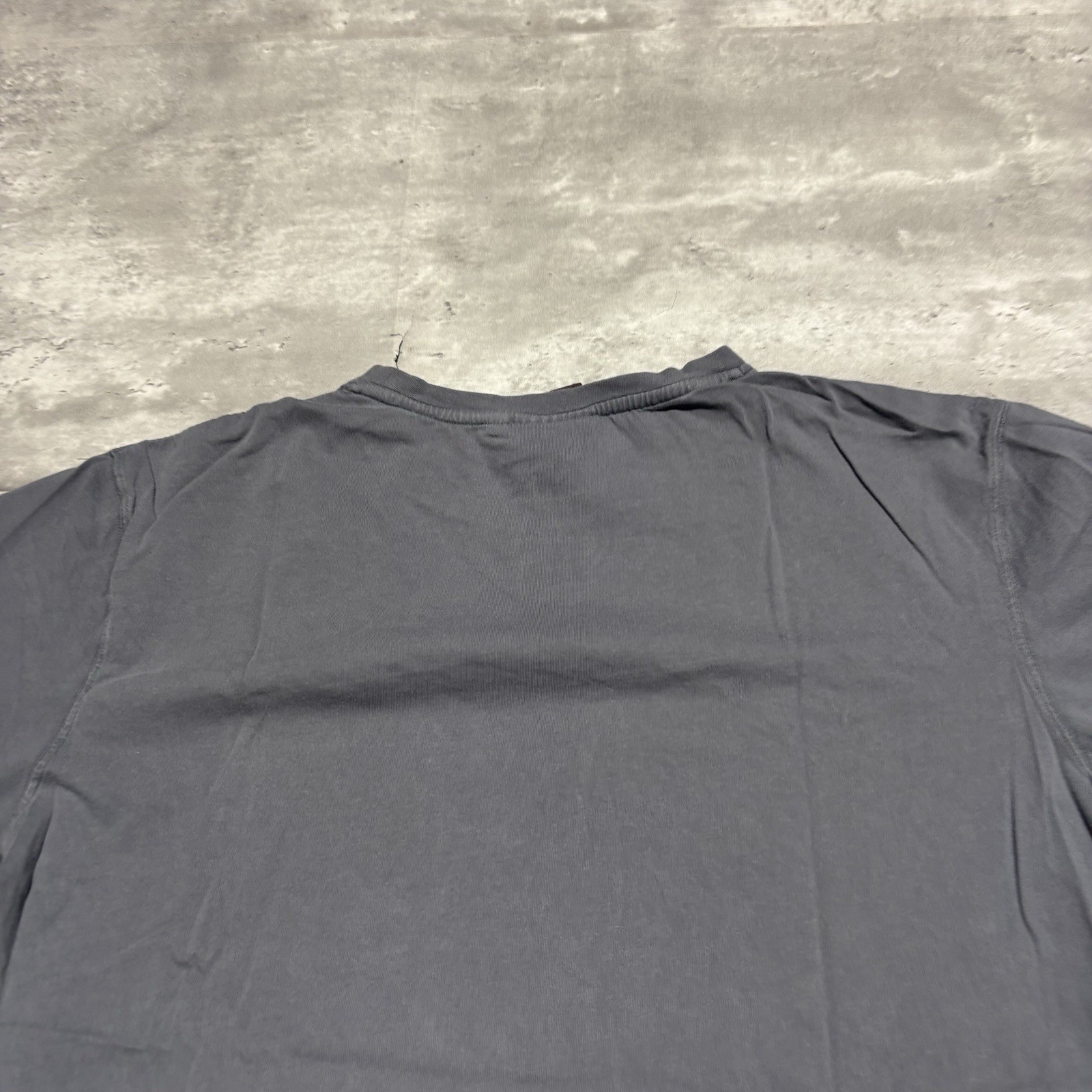 The Hobbit Unexpected Journey Shirt Men's XL Gray Cotton Y2K Movie Promo gallery
