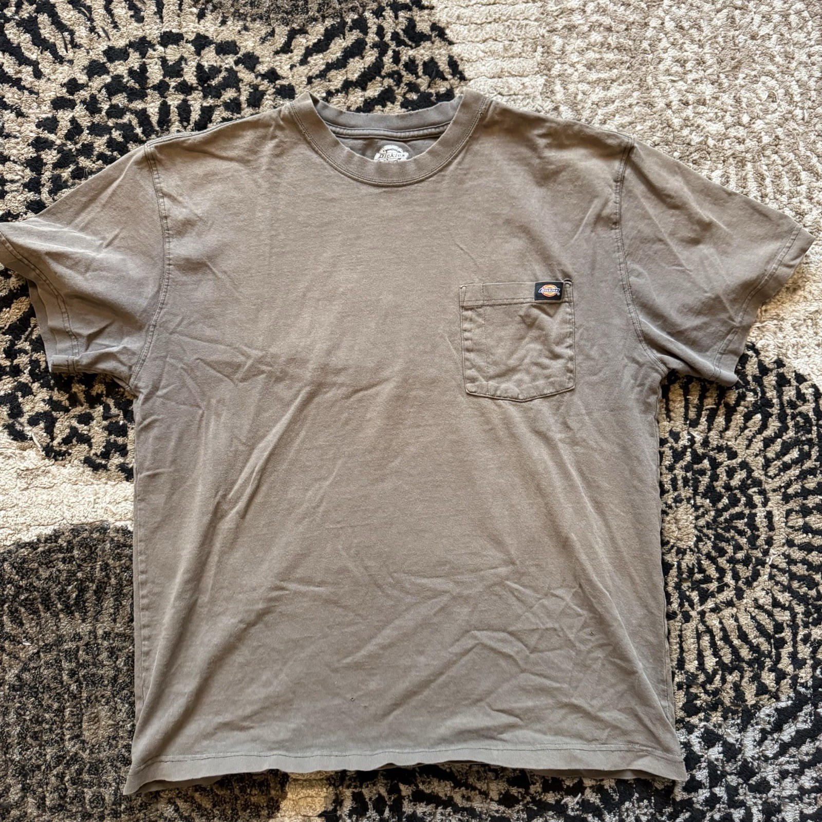 Dickies Shirt Mens L Brown Pocket Workwear Tee Short Sleeve Heavyweight Casual