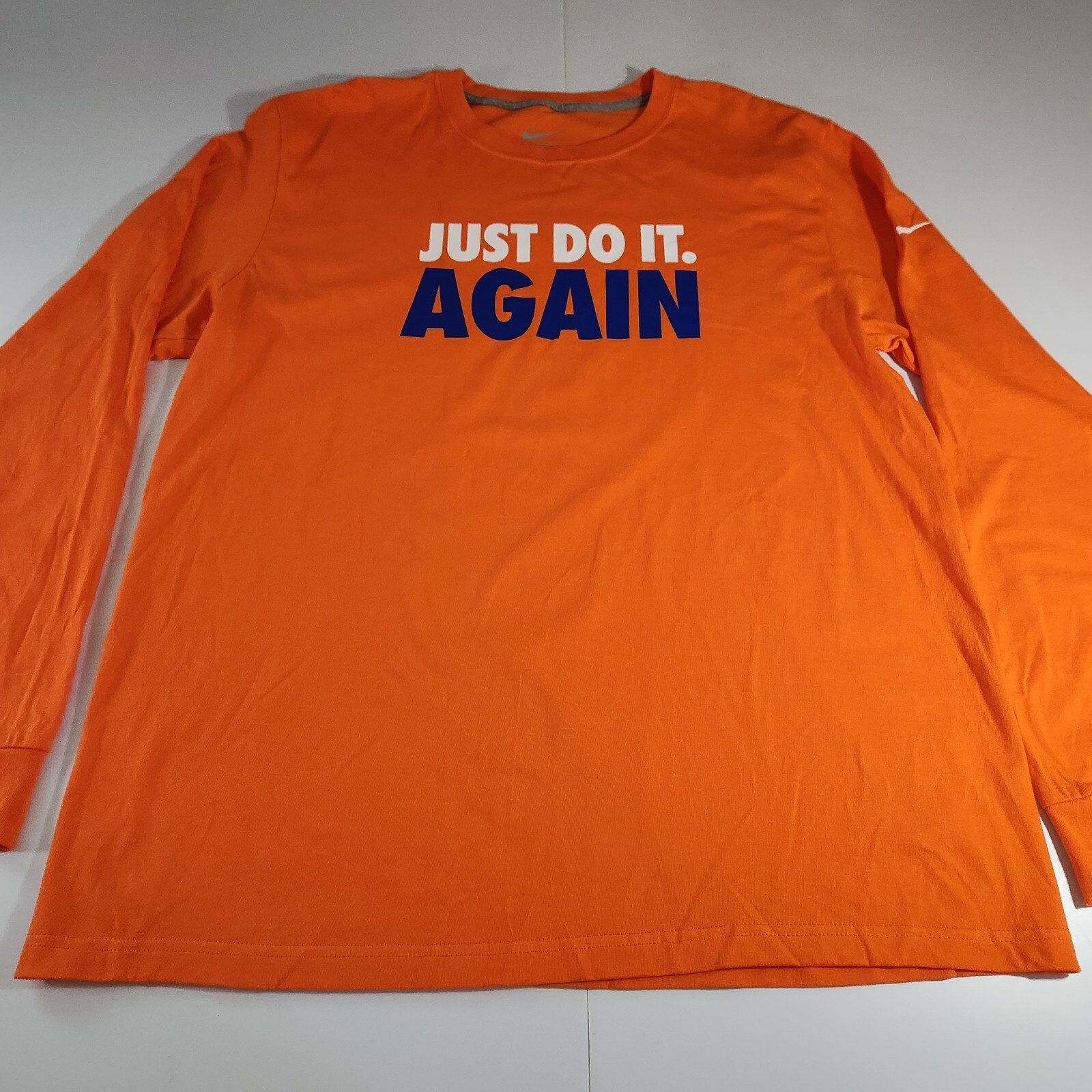 Nike Just Do It Again Men's XL Orange Long Sleeve T-Shirt Ribbed Cuffs NWOT Flaw gallery