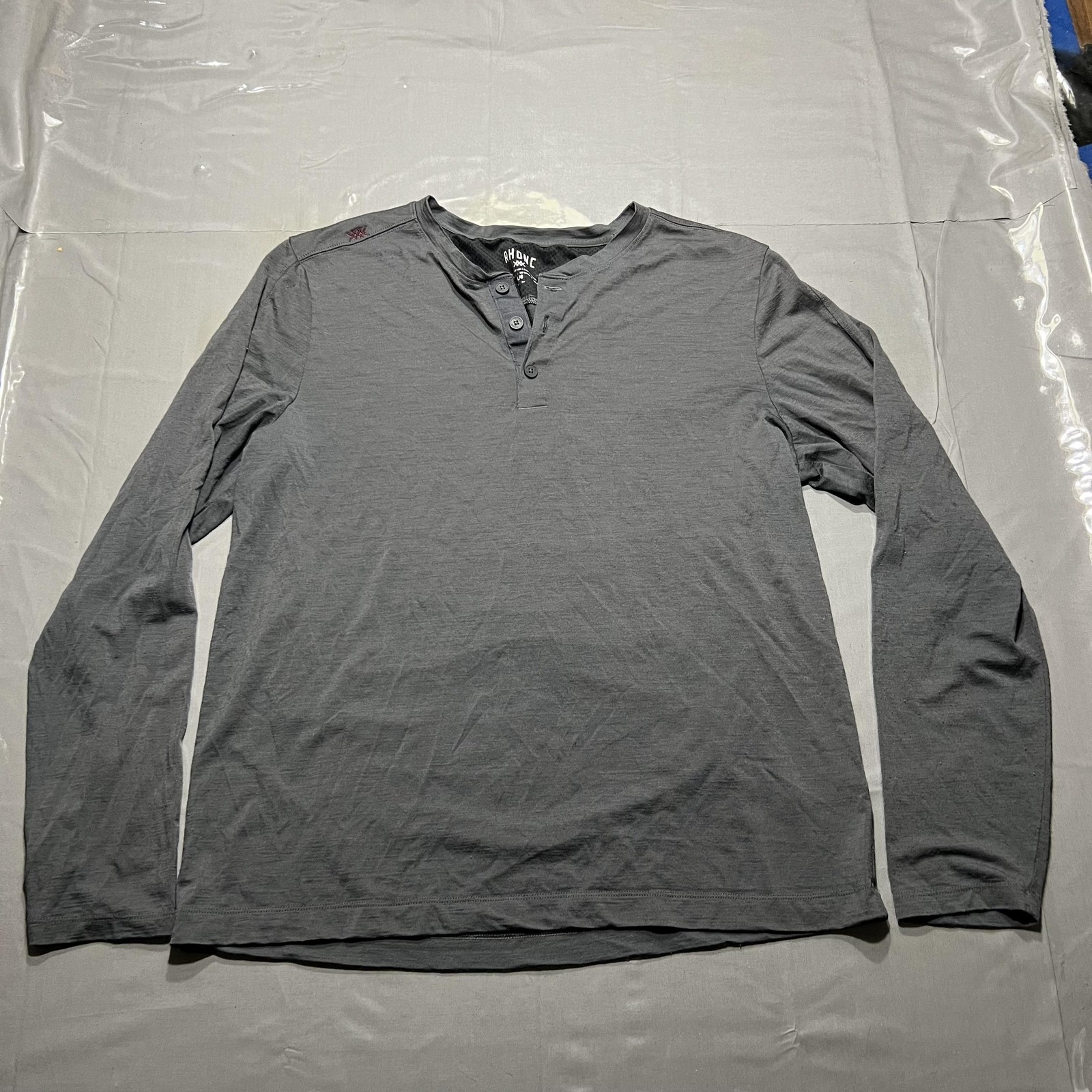 Rhone Shirt Mens Large Gray Merino Wool Long Sleeve Henley Performance Top gallery