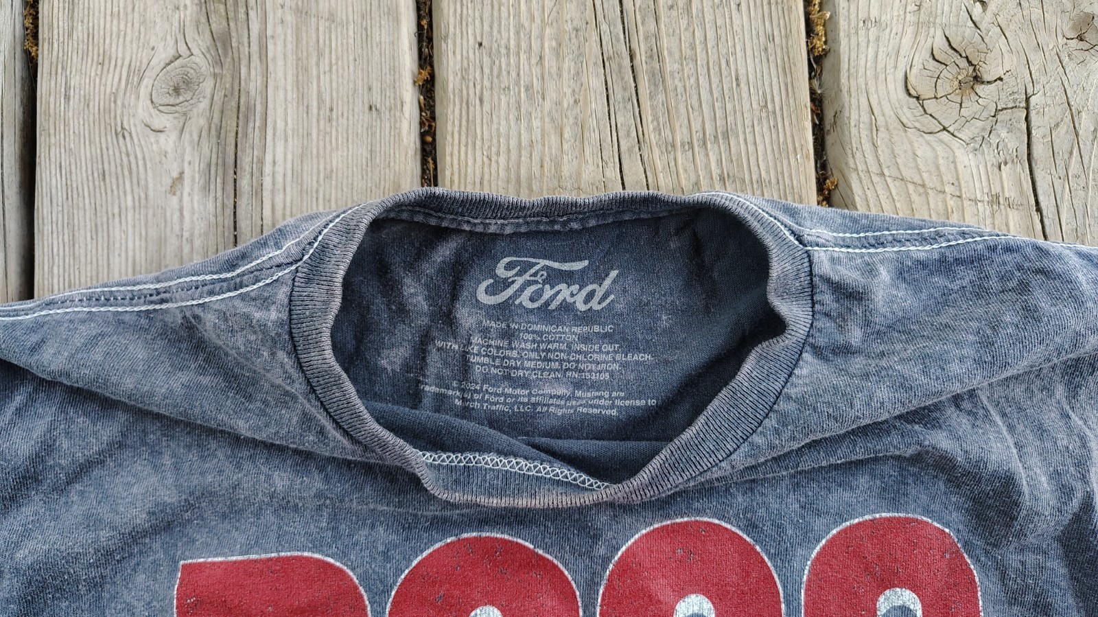Ford 1969 Mustang Boss 429 Gray Wash Vintage Graphic Body T-Shirt gallery