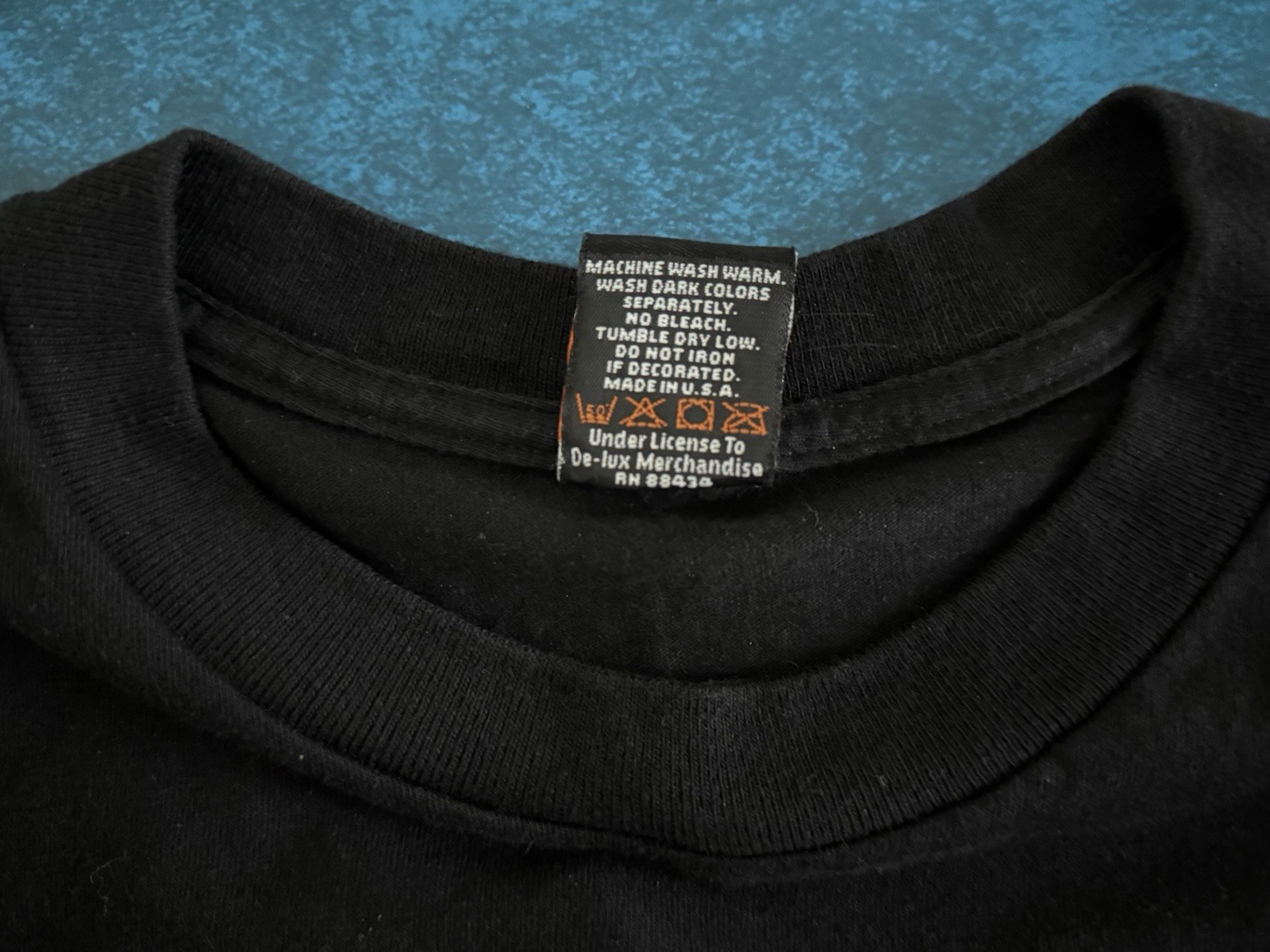Vintage 90s Lobster Riding Harley Davidson Cape Cod (Pocasset) T-Shirt Mens L gallery