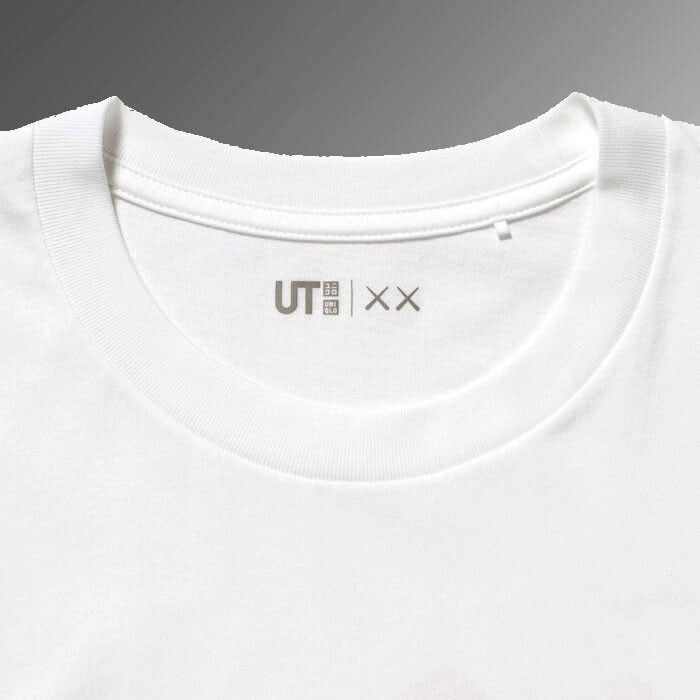 Uniqlo x Kaws UT Short Sleeve Graphic T-Shirt White Size Small gallery