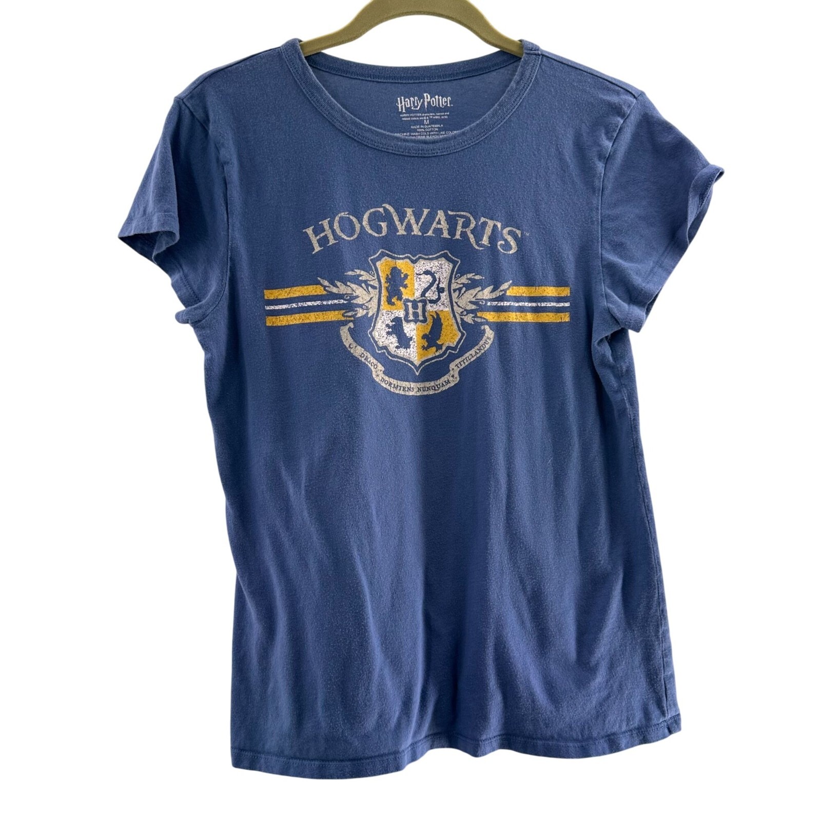 Harry Potter Hogwarts Crest Blue Graphic T-Shirt Size M 100% Cotton Tee Gold gallery