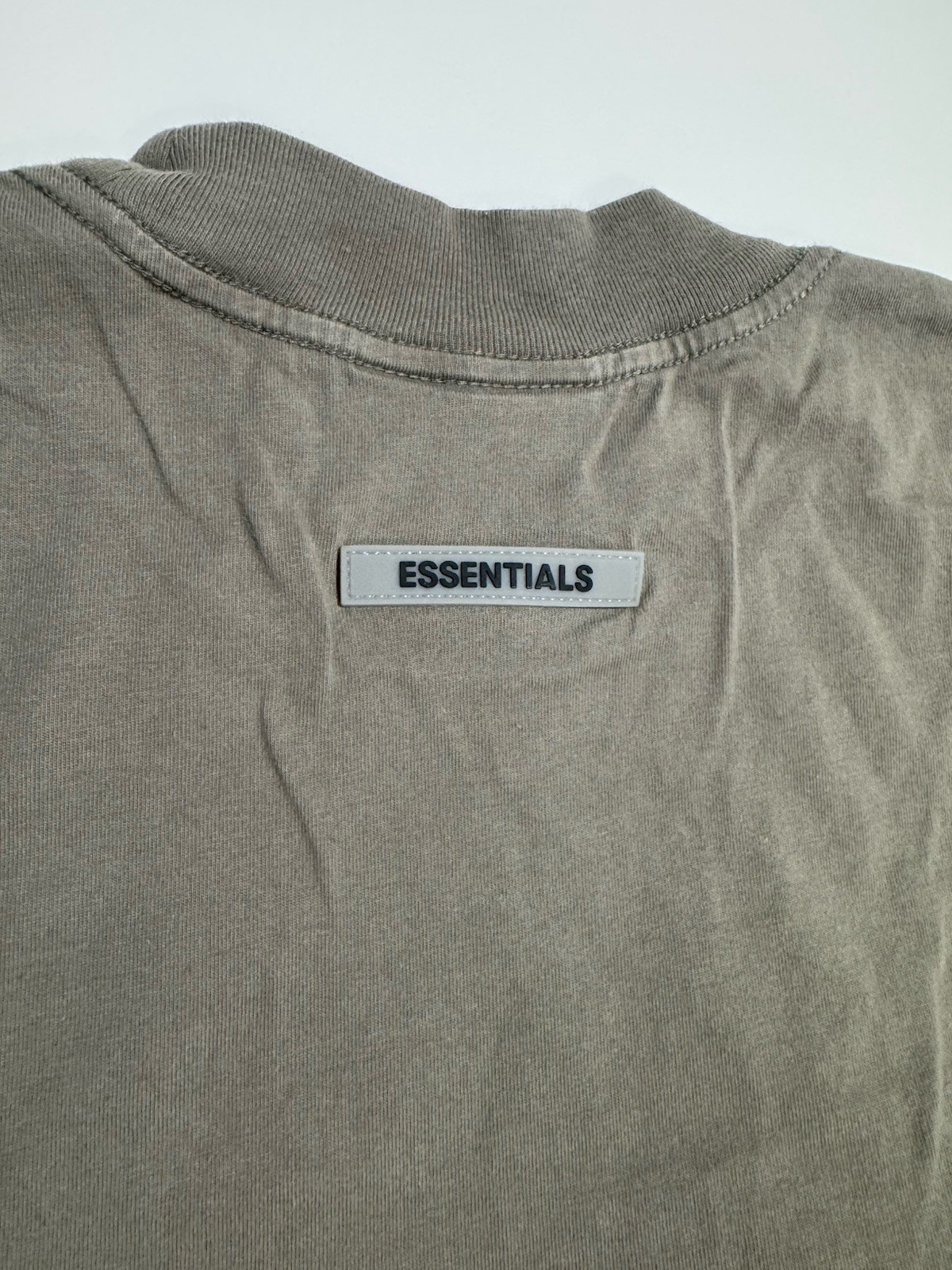 NWT AUTH FOG Fear Of God Essentials Taupe Long Sleeve T-Shirt Men L Unisex gallery