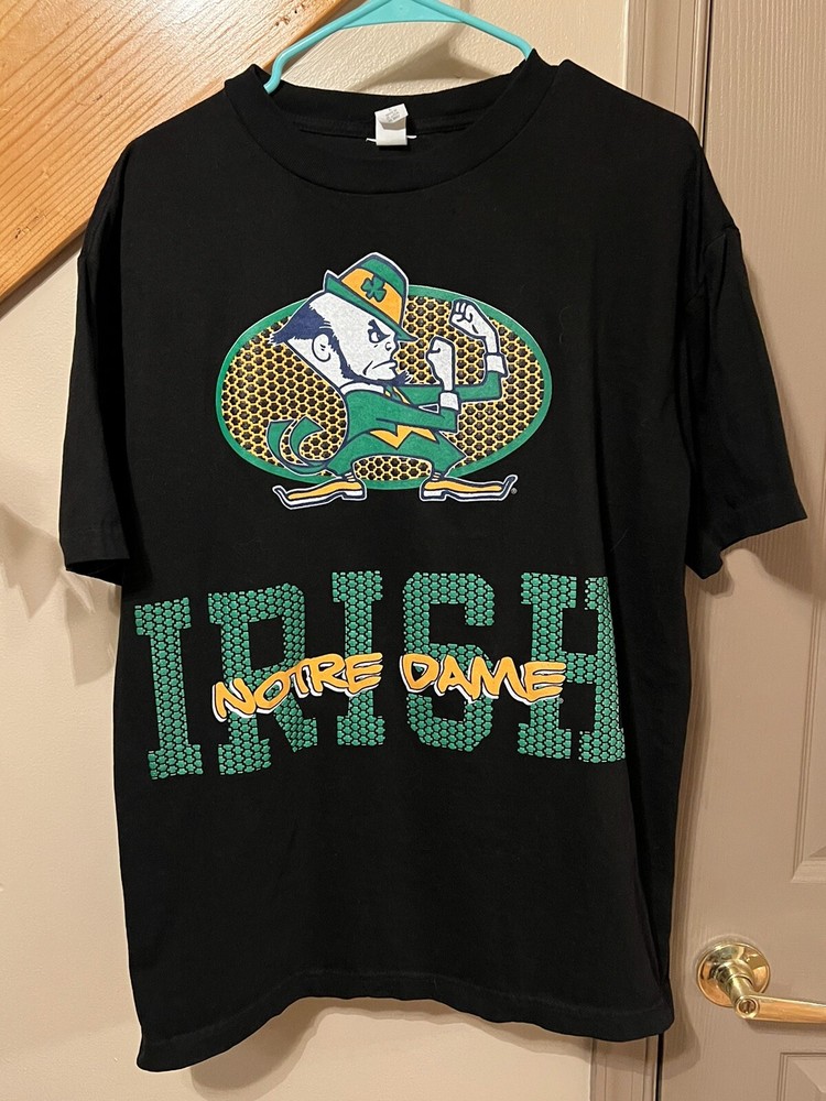 Vintage NCAA Notre Dame Fighting Irish Single Stitch T Shirt L Raised Graphics