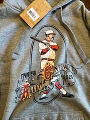 2025 Topps Allen & Ginter Mitchell & Ness HOODIE Size Medium Redemption