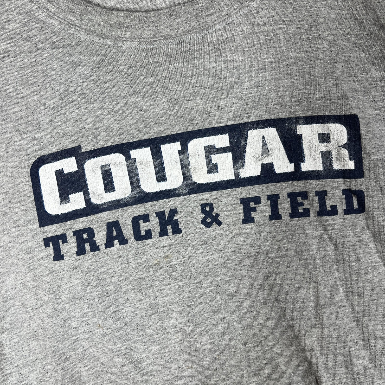 Gildan Shirt Mens 2XL White Cougar Track & Field Graphic Tee Crewneck gallery