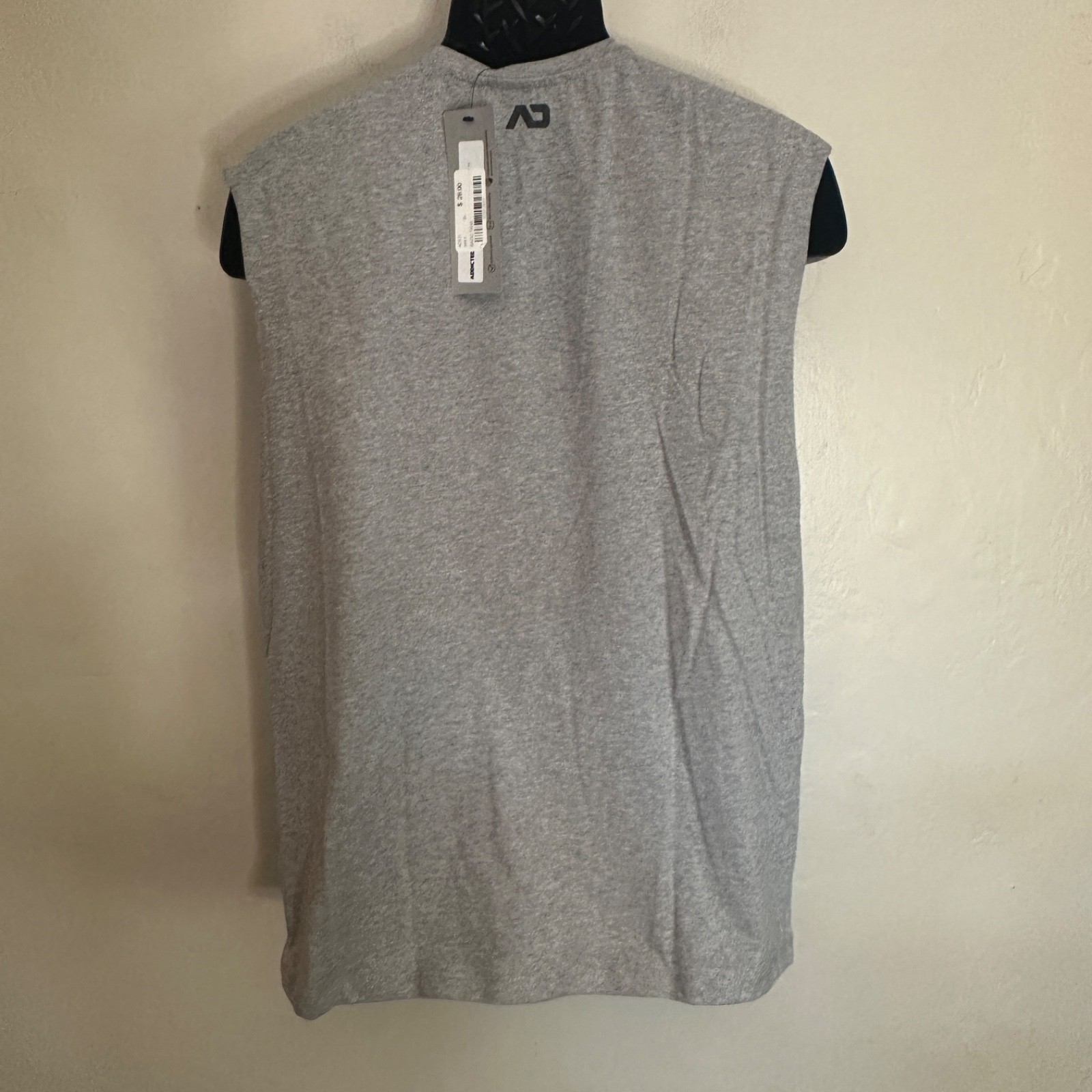 Addicted Sleeveless Pocket T Shirt XXL runs small New with tags 100% cotton gallery