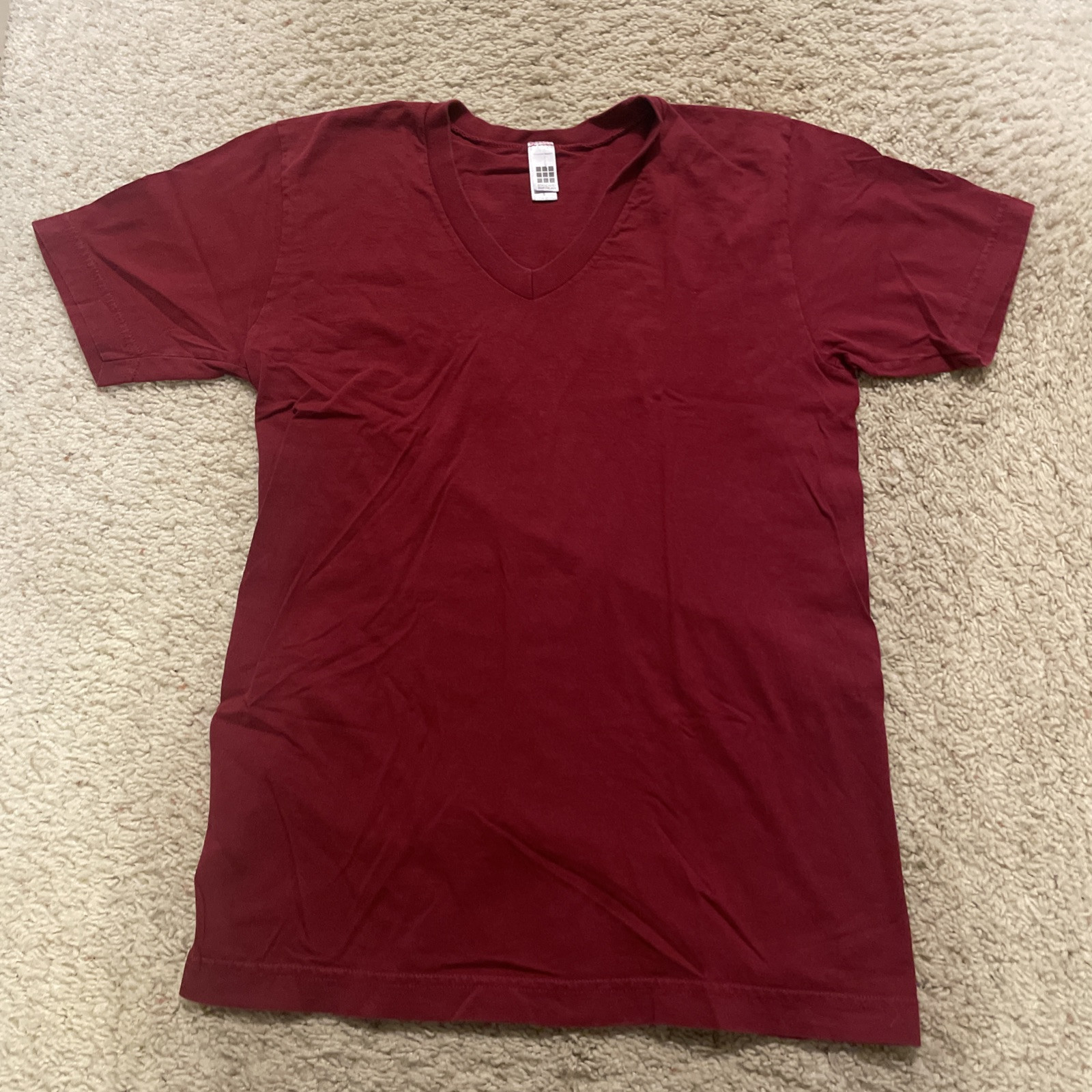 Standard American V Kneck Shirt Size Small gallery