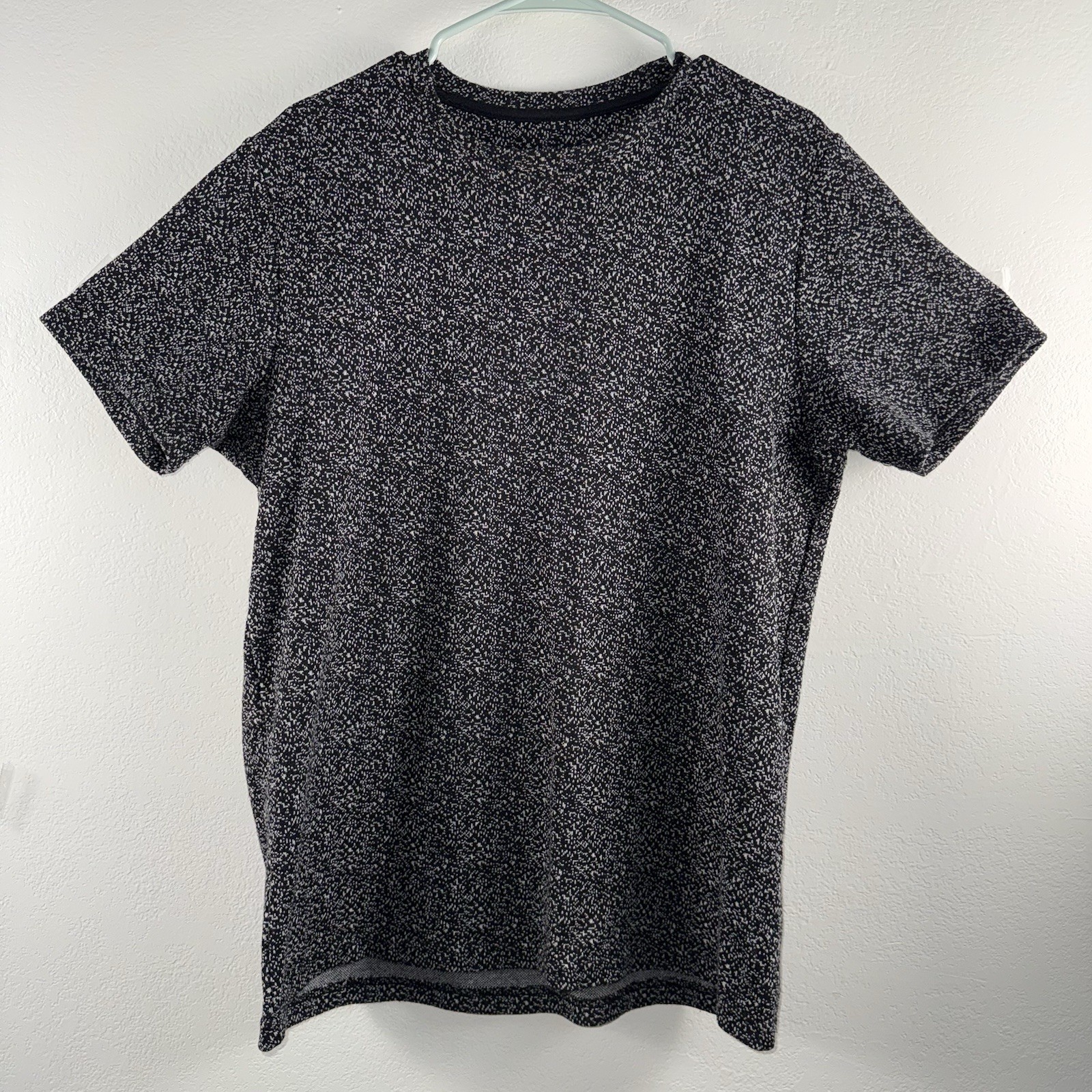 Mens Black White Abstract Speckled Print T Shirt L Short Sleeve Casual Daily gallery