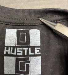 RARE Hustle Bailey Apparel Trust No One O G Graffiti Men’s Shirt EUC Size XL F