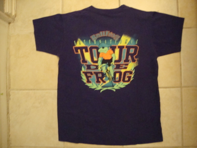 Bullfrog Amphibious Sunblock "Tour de Frog" Biking Purple T Shirt L gallery