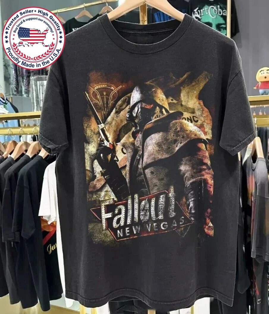 NEW!!! Fallout New Vegas T-Shirt, Grunge Vintage 2010 Shirt