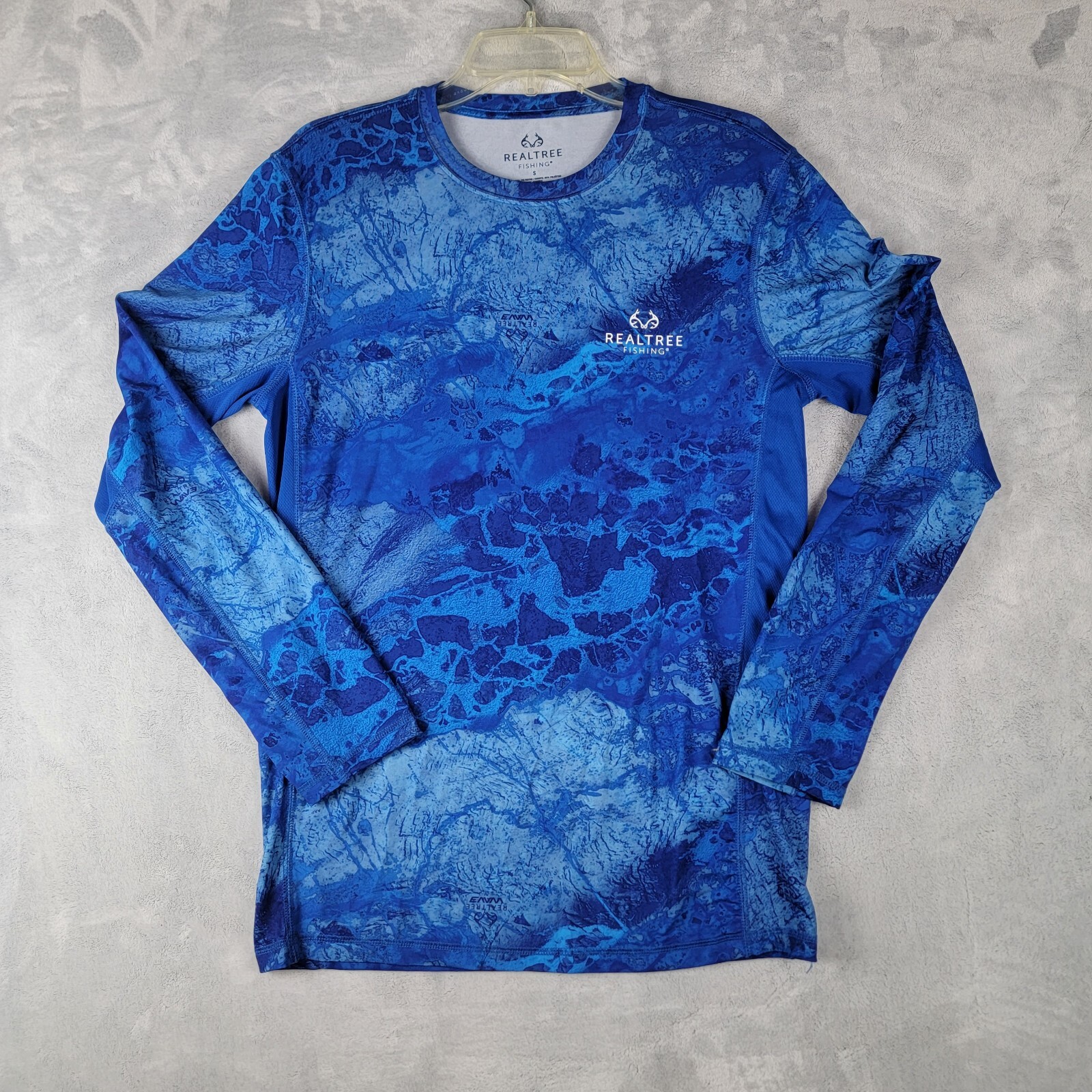 Realtree Fishing Shirt Mens Small Performance Blue Wave Print Hunting Outdoor