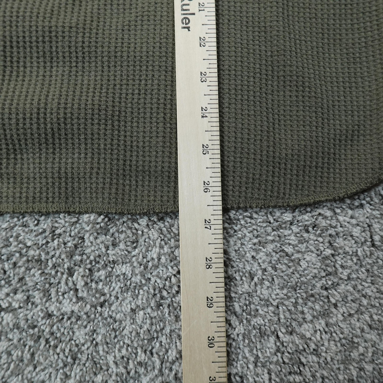 Uniqlo Shirt Mens L Green Waffle Knit Thermal Henley Long Sleeve Outdoor Casual gallery